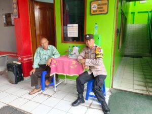 Aipda Irvan Sambang Dialogis Ke Sekolah YP IPPI Petojo Beri Himbauan Kamtibmas