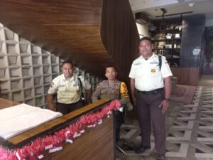 Aipda Zaenal Sambang Dialogis Ke Pecenongan Cegah Kriminalitas