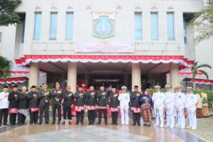 Upacara HUT RI di Walkot Jakut Berjalan Lancar & Khidmat