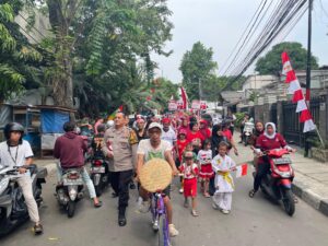Pelayanan Warga RW. 09 Kelurahan Menyambut HUT Kemerdekaan R.I Ke-79