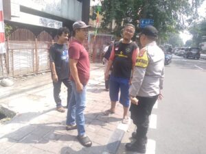 Sambang Dialogis Aipda Purwanto Dengar Keluhan Warga Duri Pulo