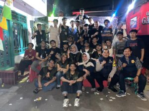 Pelayanan Bhabinkamtibmas Dalam Rangka Malam Panggung Gembira RW. 03 Kelurahan Menteng