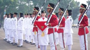 Markas Divif 1 Kostrad bersama Pemerintah Kota Depok Gelar Upacara HUT Ke – 79 Republik Indonesia