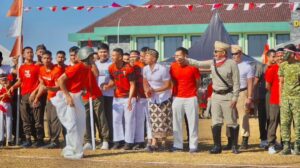 Lomba Tarik Panser Rayakan HUT Ke-79 RI