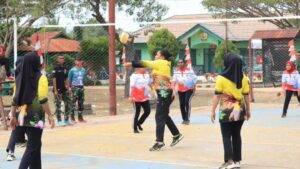 Semarak menyambut HUT Ke-79 Kemerdekaan RI, Yonif 755 Kostrad Gelar Pertandingan Olahraga Prajurit dan Persit