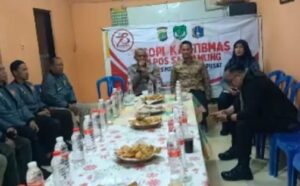 Duduk Bareng Warga Ngopi Kamtibmas Membahas Kamtibmas Pos Kamling RW. 03 Kelurahan Cikini