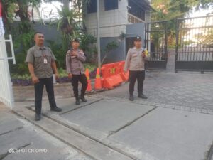 Polsek Senen Patroli Kewilayahan Deteksi Gangguan Kamtibmas Di Kemensos RI