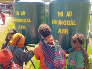 Manfaat Program Manunggal Air Satgas Yonif 509 Kostrad Bagi Masyarakat Intan Jaya