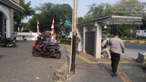 Binmas Gambir Himbau Anak Sekolah Segera Pulang Di Veteran Raya