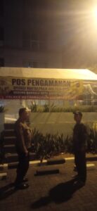 Patroli Malam Hari Polsek Metro Tanah Abang Dan Kunjungi Kantor Bawaslu Kota Adm Jakarta Pusat