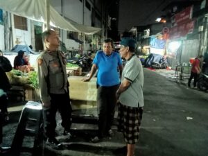 Patroli Dini Hari Polsek Metro Tanah Abang Dan Kunjungi Pasar Benhil