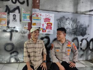 Patroli Wilayah Briptu M Iqbal Anggota Patroli Berikan Imbauan Warga
