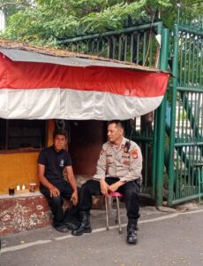 Antisipasi Kejahatan Jalanan, Unit Patroli Polsek Metro Gambir Melaksanakan Patroli Di Cideng