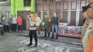 Kapolsek Johar Baru Pimpin Apel Bersama Tiga Dalam Rangka Kesiapan Operasi Cipta Kondisi