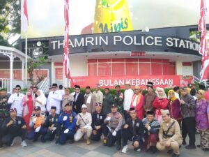 Upacara Bendera Tiga Pilar Kecamatan Johar Baru Dalam Rangka Bulan Kebangsaan Di Bundaran Hotel Indonesia