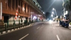 Cegah Kejahatan Jalanan, Aipda Anwar Bersama Pokdarkamtibmas dan FKDM Melaksanakan Pemantauan Depan Stasiun Cikini