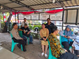 Aipda Suyanto Patroli dan Sambang Ke Kantor Sekretariat RW 06 Cideng