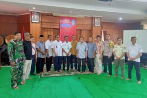 Bhabinkamtibmas Johar Baru Bersama Tiga Pilar Menghadiri Pelepasan Purna Tugas Salah Satu ASN Kelurahan Johar Baru.