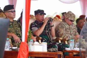 Panglima TNI Tinjau Penerjunan di Baturaja
