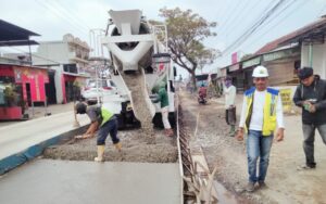 Minggu Kerja!!!! Demi Masyarakat, Pekerjaan Rekonstruksi Jalan Suttan Syahrir Di Prediksi Selesai Tepat Waktu