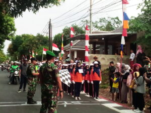 Sambut Peringatan HUT RI ke 79″Pemcam Sedong gelar Lomba Gerak Jalan Umum”