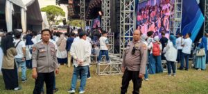 Beri Rasa Aman, Unit Patroli Samapta Polsek Metro Gambir Berikan Pengamanan Acara Ceremony Bank Indonesia