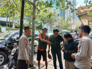 Unit Samapta Polsek Kemayoran Melaksanakan Kegiatan Sambang Dan Patroli Dialogis