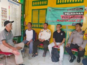 Bhabinkamtibmas Kelurahan Kemayoran Melaksanakan Kegiatan Sambang Dan Patroli Dialogis