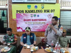 Polsek Kemayoran Mengadakan Kegiatan Ngopi Kamtibmas di Wilayah Kelurahan Kemayoran