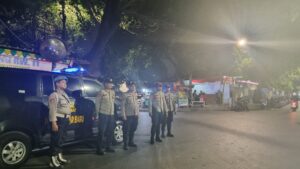 Antisipasi Tawuran Patroli Cipta Kondisi Polsek Johar Baru Bubarkan Anak-anak Remaja Yang Nongkrong