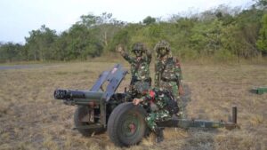 Yonarmed 13 Kostrad Latih Prajurit Melalui Latihan Taktis Tingkat Baterai
