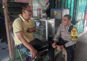 Ba Unit Binmas Polsek Sawah Besar Melaksanakan Patroli Dialogis Dan Sambang.