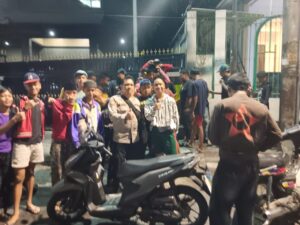 Patroli Pagi Hari Anggota Patroli Briptu Argo Ryantama Sambang dan Imbauan Warga