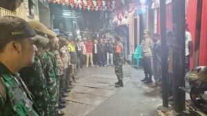 KRYD Kapolsek Johar Baru Pimpin Apel Gabungan Tiga Pilar Dalam Rangka Kesiapan Patroli Cipta Kondisi