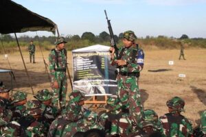 Pentingnya Latihan Menembak bagi Prajurit Kikav 14 Kostrad dalam Meningkatkan Keterampilan dan Profesionalisme