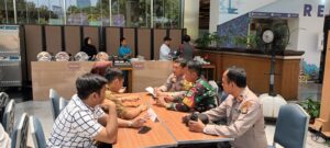 Bhabinkamtibmas Dan Babinsa Gelora Imbauan Kamtibmas Kepada Management Dan Panitia Pelaksana Acara Gedung JCC Senayan