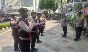 Wakapolsek Metro Menteng Pimpin Apel di Halaman Polsubsektor Thamrin
