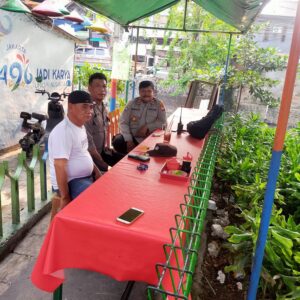 Kanit Binmas Polsek Johar Baru Sambang Ketua RW 02 Kelurahan Galur