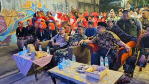 Bhabinkamtibmas Karet Tengsin Hadiri Malam Pesta Rakyat Nusantara Rangkaian HUT RI Ke 79