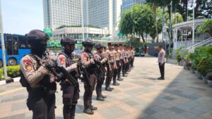 Apel Rutin Antisipasi Unjuk Rasa di Polsubsektor Thamrin, Menteng.