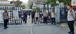 Pengamanan Ibadah Jemaat Di Gereja Katredal