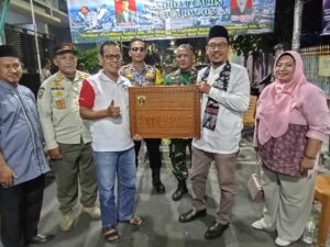 Bhabinkamtibmas Kelurahan Kampung Rawa Bersama Tiga Pilar Menghadiri Pemilihan Ketua RW 05