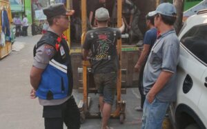 Bhabinkamtibmas Kampung Rawa Sambang Ke Tokoh Masyarakat