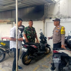 Patroli Wilayah dan Sambang Dialogis Bhabinkamtibmas dan Babinsa Galur Ke Tokoh Masyarakat