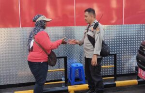 Patroli 1042 Sambang dan Patroli Pemukiman Warga Surabaya Ujung