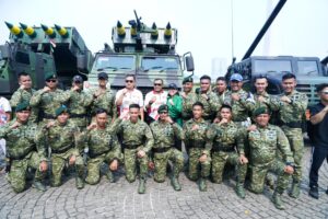 Pangkostrad Dampingi Kasad Kunjungi Matra Fair 2024 di Silang Monas