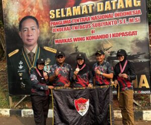 Sambut peringatan HUT TNI ke – 79 Tahun 2024, Kasdivif 3 Kostrad Hadiri puncak kegiatan Bakti Sosial dan Bakti Kesehatan