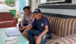 Kapolsubektor Kayu Awet Sambang Di Pos Keamanan Komplek DPS