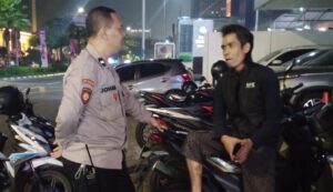 Patroli Dini Hari 1053 Samapta Polsek Metro Tanah Abang Dan Strong Point Jalan Asia Afrika