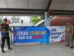 Bhabinkamtibmas Bersama Lurah Dampingi Sudin KKP Jakarta Pusat Pengecekan Lokasi Kegiatan Gemar Makan Ikan